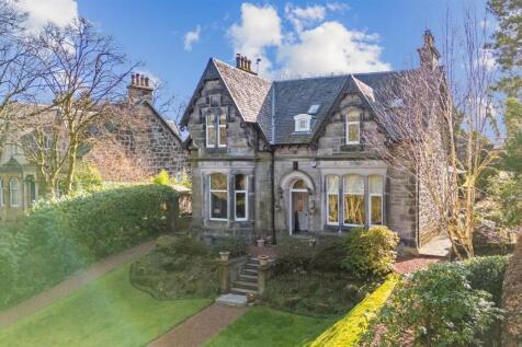4 bed, 2 bath Detached in Glasgow - Photo 49