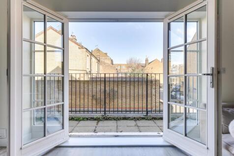 Railway Street-21.jpg