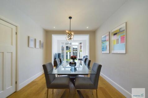 CAM03394G0-PR0174...