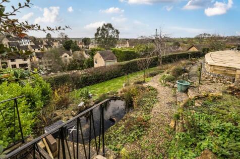 1386511-21-6929b5f9d228f.jpg