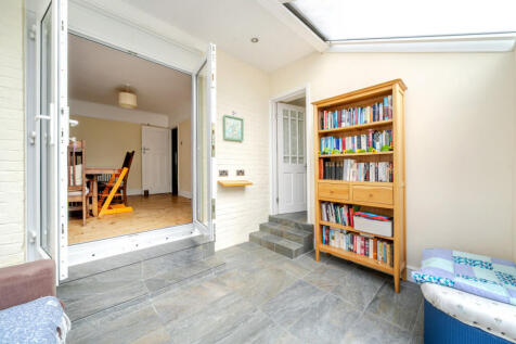 1324962-12-6880f8...