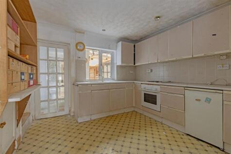 Kitchen-1.jpg