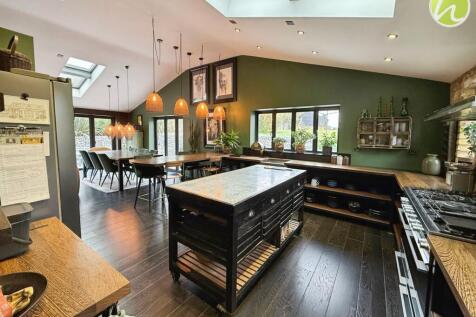 Living Room/ Kitchen/ Dining Room