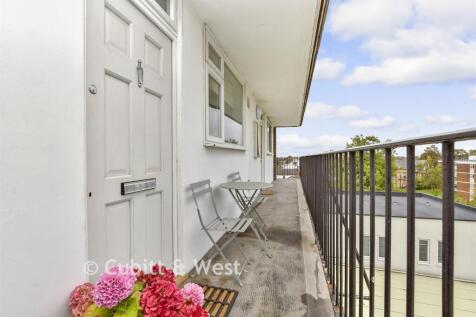 External Lifestyle Photograph