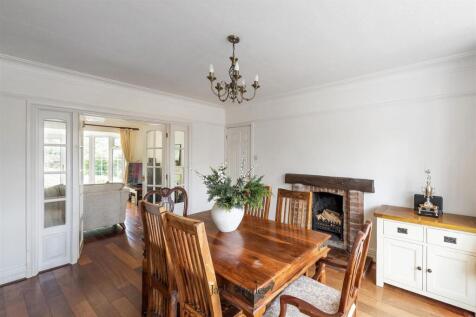 8 The Ridgeway, TN10 4NQ 007.jpg