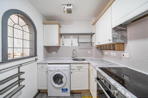 Kitchen.jpg