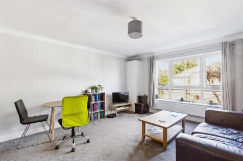 Malthouse Drive, W4 - FOR SALE