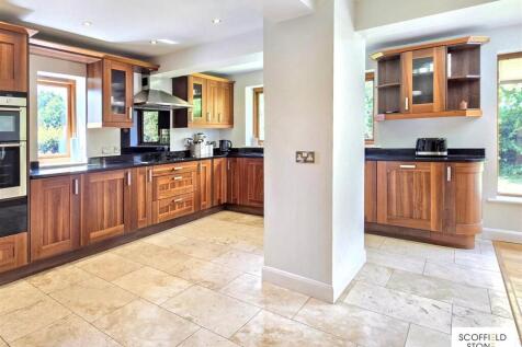 Open Plan Kitchen Diner