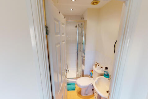 18-Thackeray-0415202