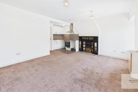 lounge & kitchen