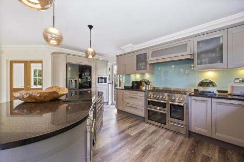 First Avenue 81 R Luff-023.JPG