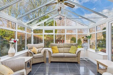 CAM03830G0-PR0127...