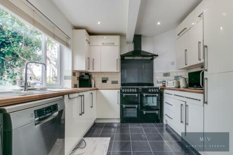 Star Lane 7 MV-9.jpg