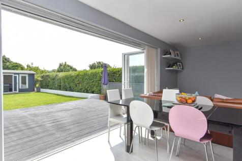 Internal Lifestyle Photograph