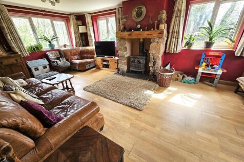 Sitting Room.jpg