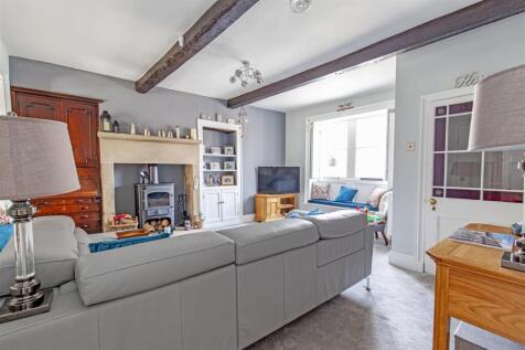 Reception Room-4.jpg
