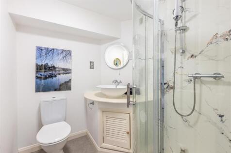 A19 - 64 Vincents Road, Kingsbridge - 251001.jpg