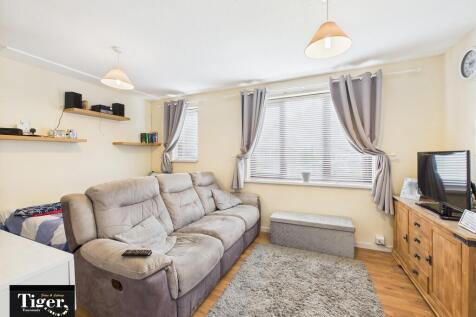 CAM03440G0-PR0397...