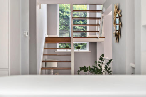 1328012-17-688a2d...