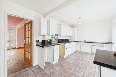 CAM02023G0-PR0145-STILL031