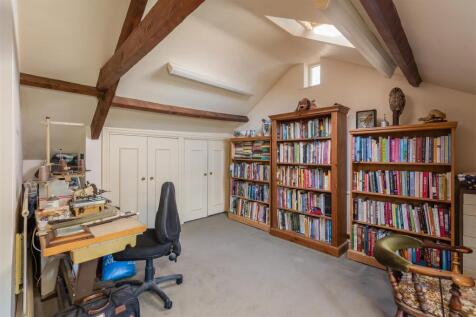 Rockery Cottage Bedroom 2-1.jpg