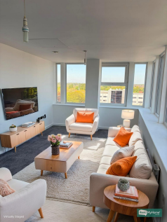 71a54aa6-b461-408b-8217-4ba157c7123d - Living Room