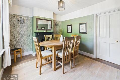Dining Room.jpg