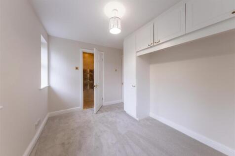 11 Brookfield Close-012.jpg