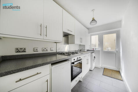 96c6ac11-f999-444...