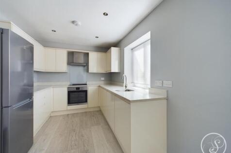 ***FANTASTIC NEW PROPERTY WITH HEATING AND HOT WATER INCLUDED*** Offering to let this RECENTLY REFURBISHED, SPACIOUS ground floor, 2 BEDROOM property in a great location close to local amenities and t