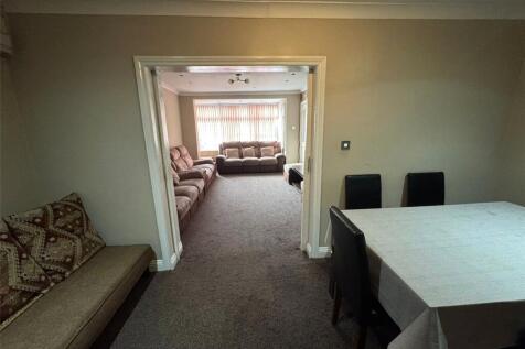 3 bed, 1 bath Terraced in Birmingham - Photo 21