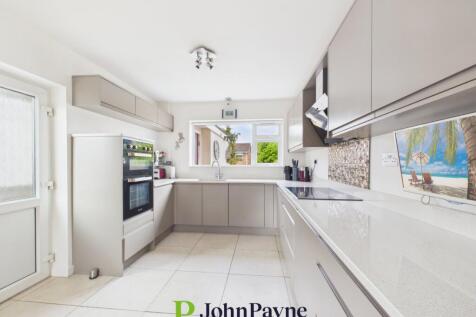 Fitted Kitchen