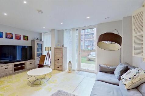 Summerstown-London-SW17-01162026_180017.jpg