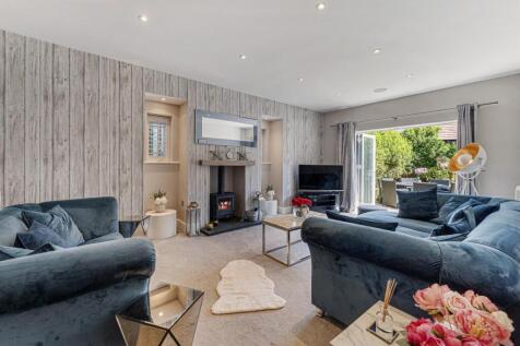 Bletchley Park Way, Wilmslow-33.jpg