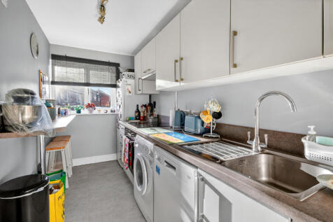 67simmondscloselarge6