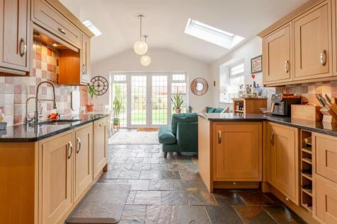 Cannon HIll Road - Creative House Studio --11.jpg