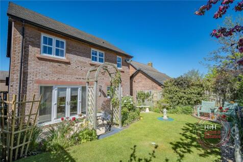 2 Meadow Close