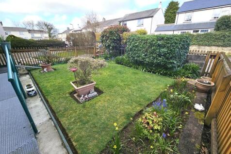 Front Garden.jpg