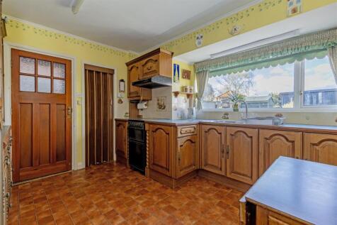 Fitted Kitchen