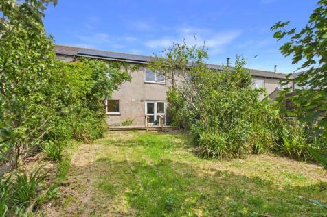 Garden and rear elevation