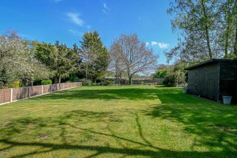 4 Willow Close-55.jpg