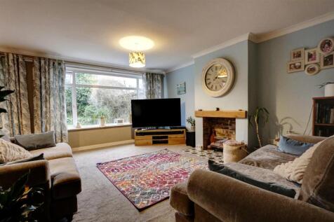 Sitting Room.jpg