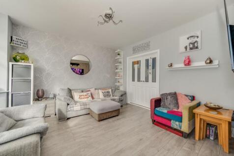 KITCHEN, DINER AND LIVING ROOM