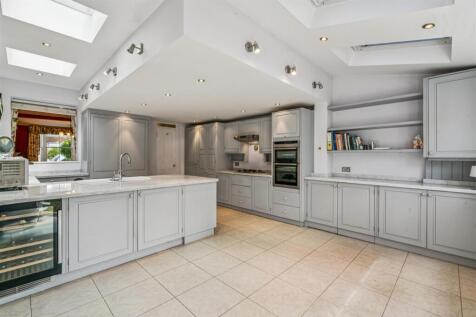 FOR SALE - Reckitt Road, W4
