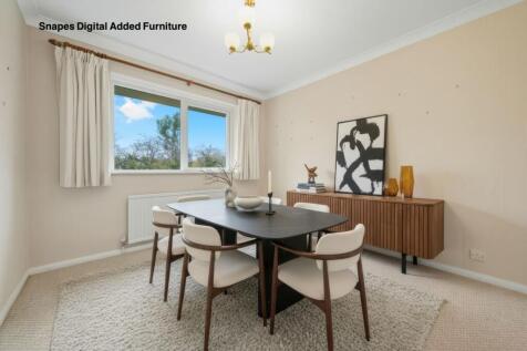 Bedroom 3 / Dining Room