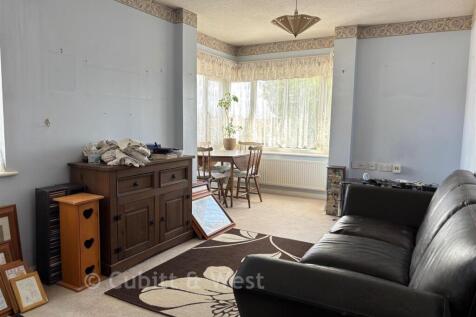 Living / Dining Room