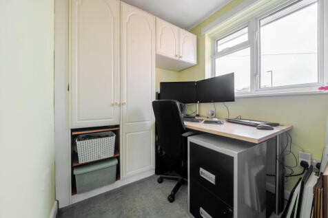 1349285-20-68c3fe...