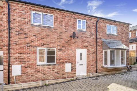 7C Warwick Street