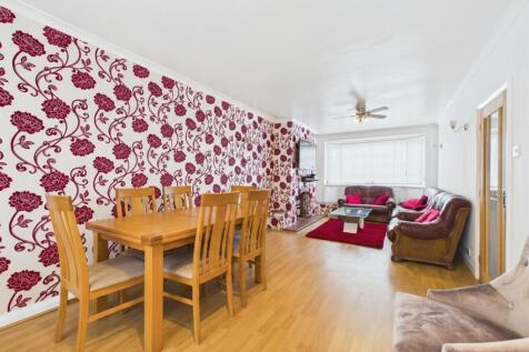 Lounge/Dining Room (Virtually Furnished)