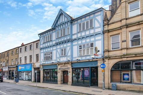 Bar / Nightclub to rent in huddersfield